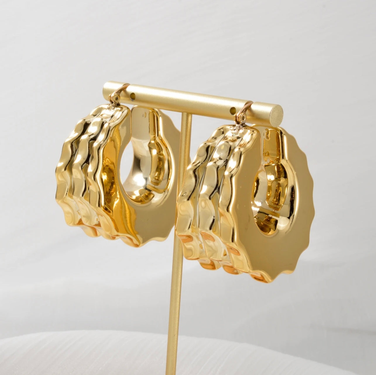 Estelle Chunky Knockers
