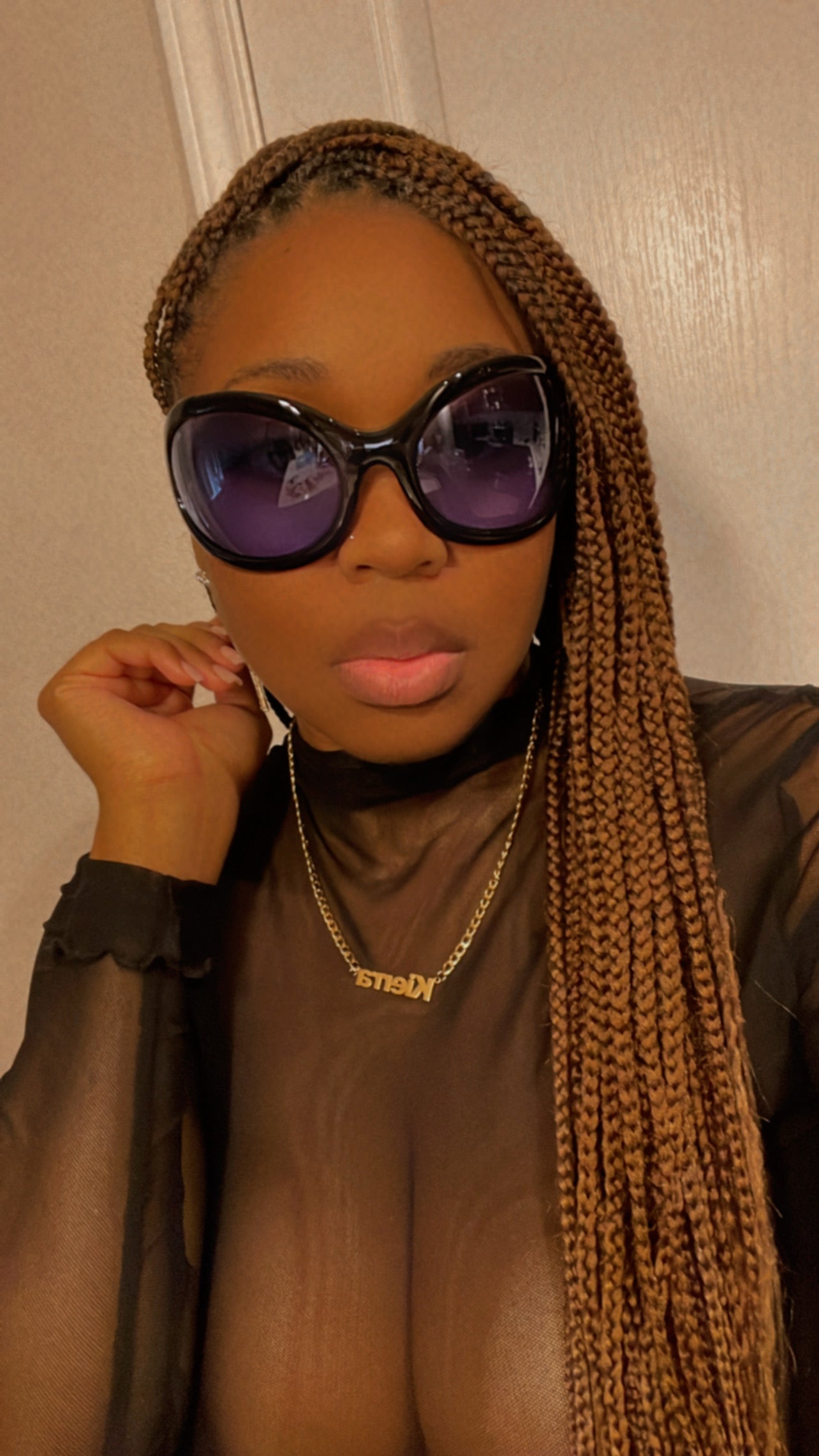 Retro N Round